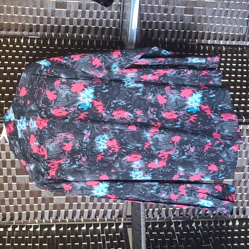 Colorful INC shirt - Picture 4 of 4